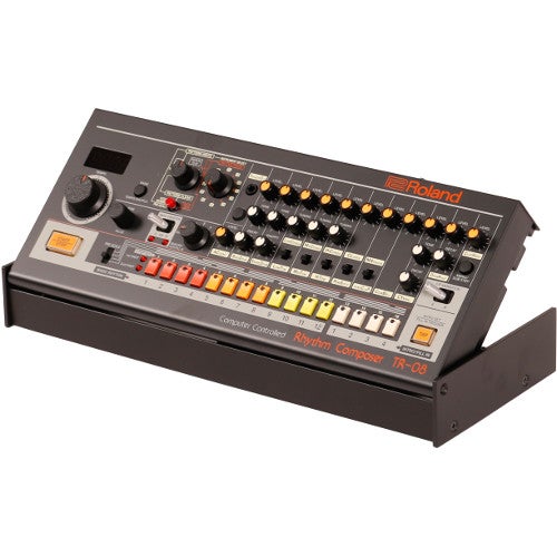 4. Wat is een step time sequencer bij drumcomputers?