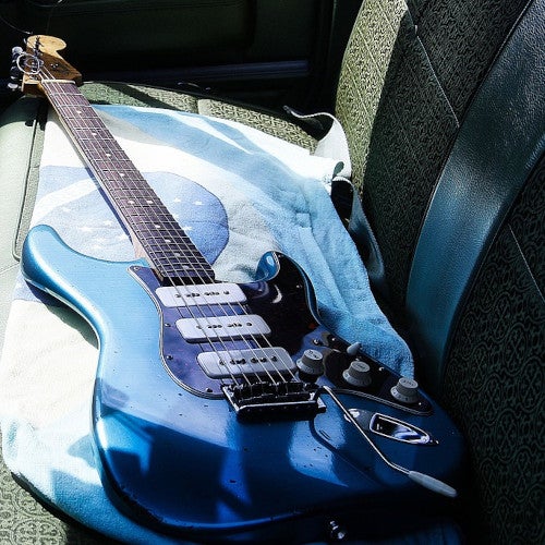 5. What Are Good Alternatives to a Travel Guitar?